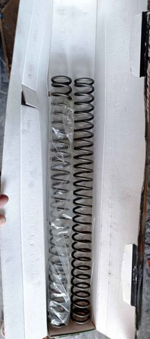 Sprężyny zawieszenia WP 91410015S 4,4N 505mm
