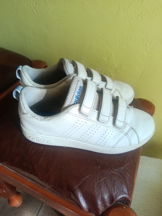 Кросівки adidas, розмір 35
