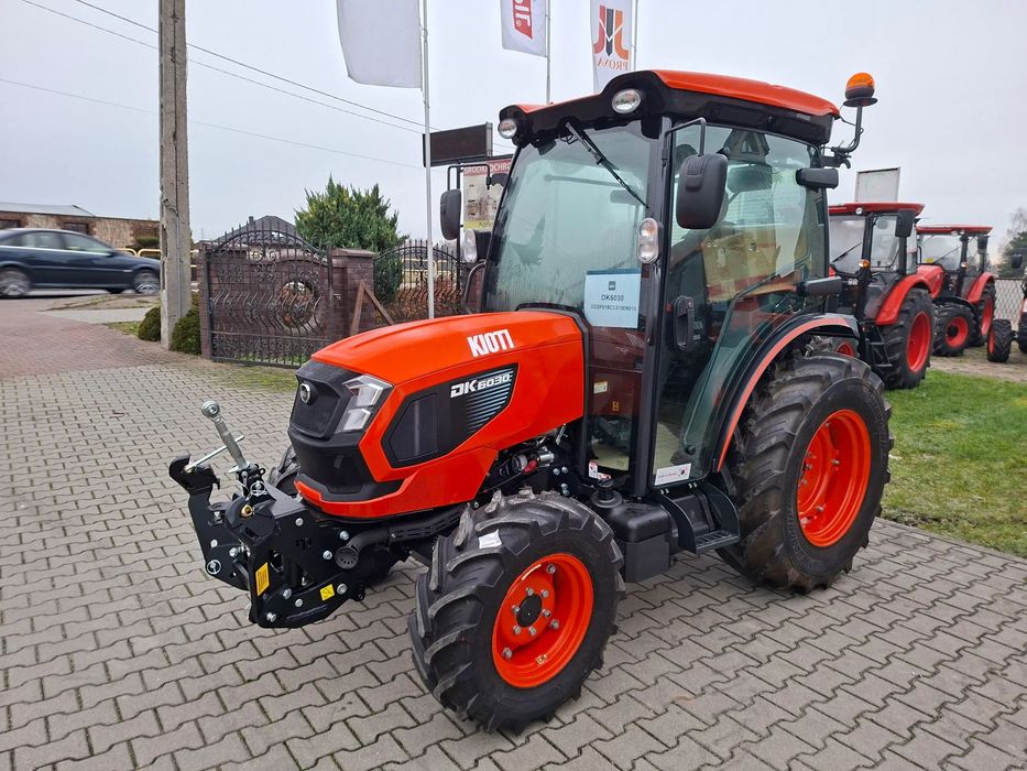 Kioti Kioti DK6030C 58KM DK5030C 51KM DK4530C normal lub sadownik  Gwarancja 7Lat, klima,skrzynia mech. lub hydrostat, TUZ, pług, hit