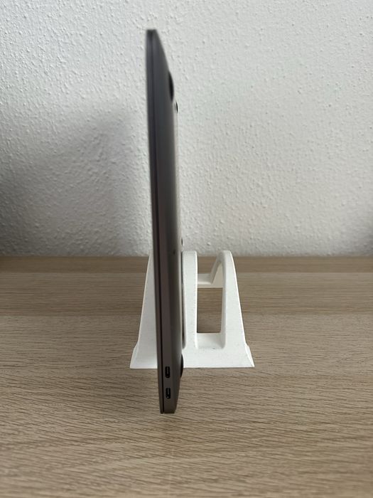 Suporte portátil e MacBook feito em impressora 3D