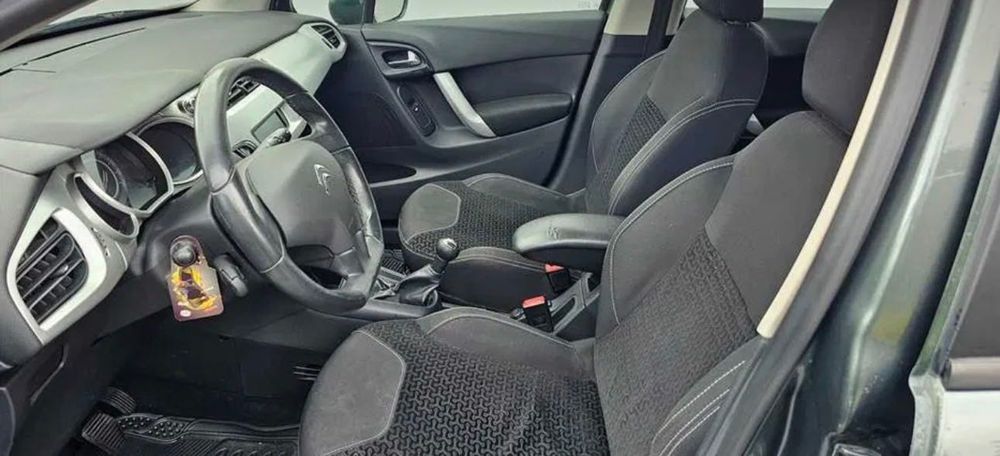 Citroen C3 1.4 HDI Teto panorâmico