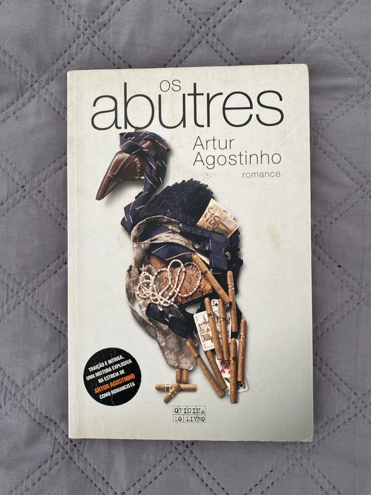 Livro os abutres