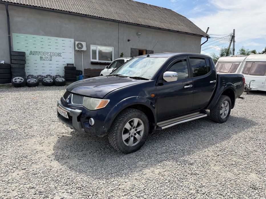 Mitsubishi L200 pick up Л200 пікап