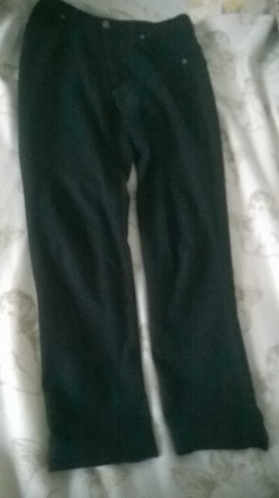 męskie spodnie jeans