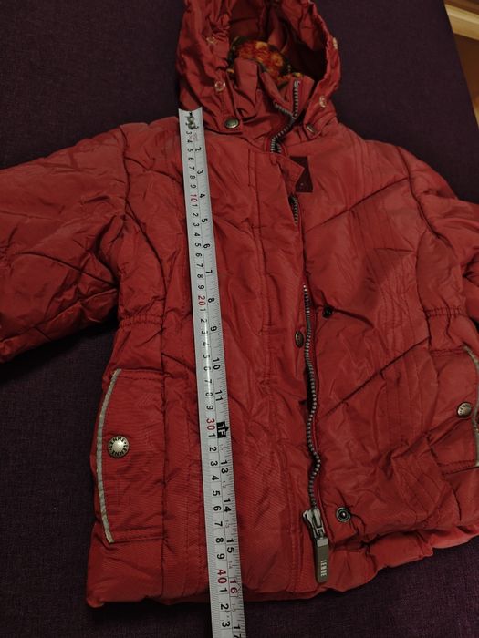 Продам курточки для дівчинки