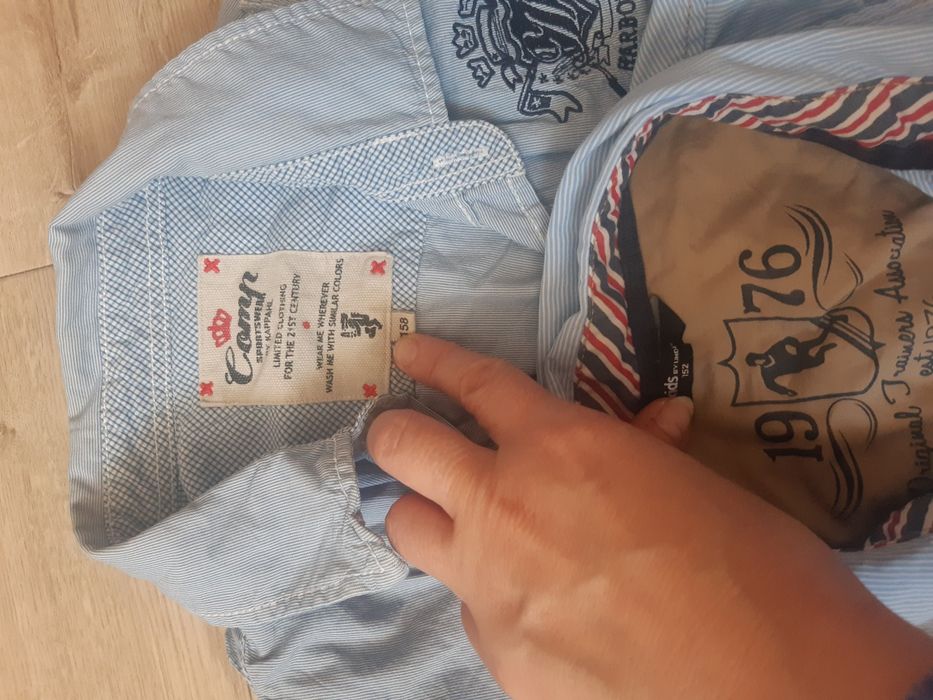 2 koszule błękitne paski 152 oraz 158