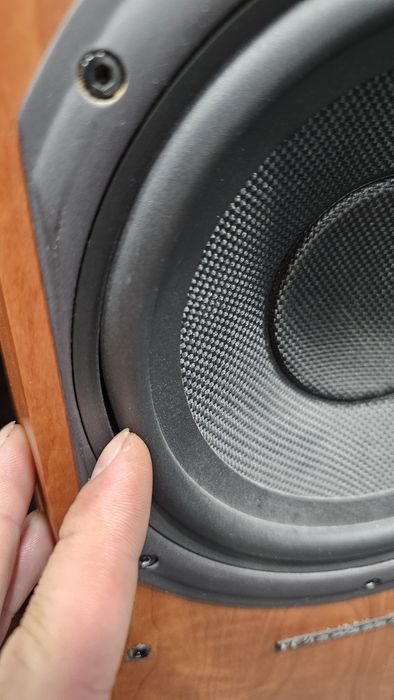 Kolumny  głośnikowe Wharfedale Diamont 9.6