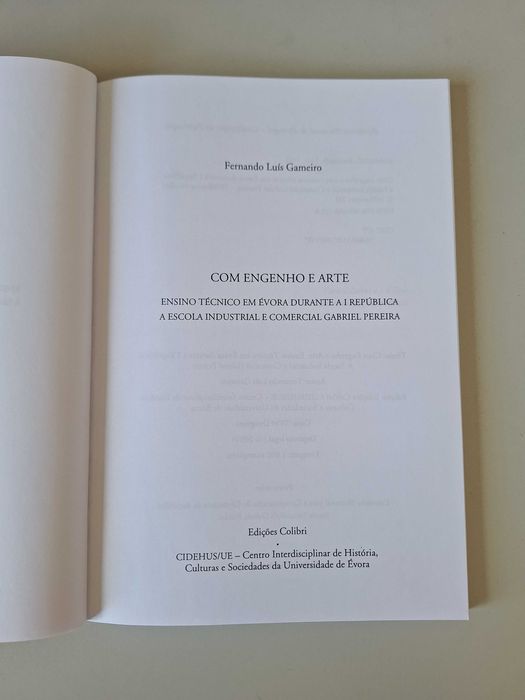 Com engenho e arte - Fernando Luís Gameiro