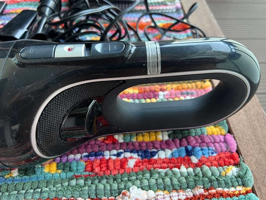 Odkurzacz samochodowy Philips MiniVac FC6141/01