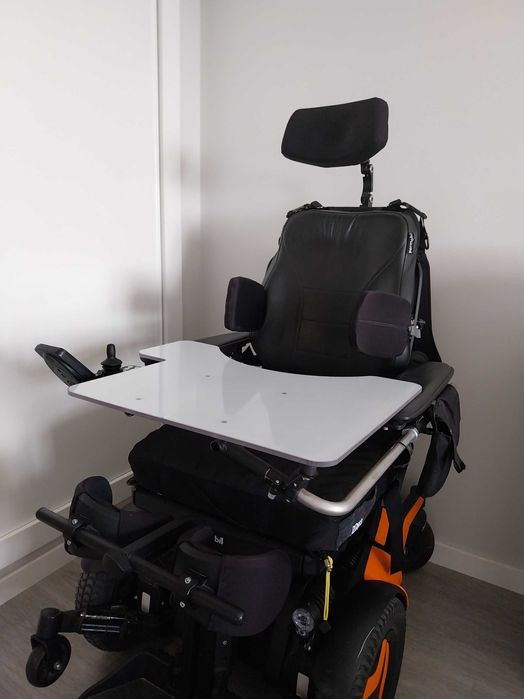 Cadeira de rodas Permobil F5 Corpus VS