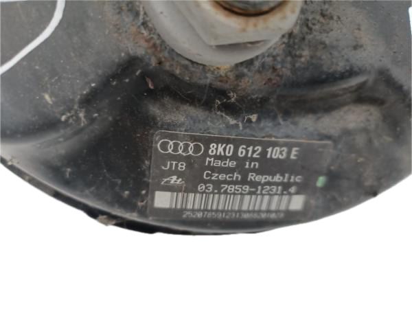 Servofreio AUDI A4 (8K2, B8)