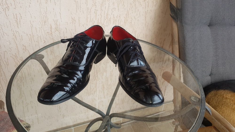 Smoking weselny Giacomo Conti (marynarka, spodnie i buty)