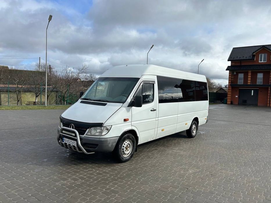 Замовлення автобуса, мікроавтобуса, пасажирські перевезення, оренда