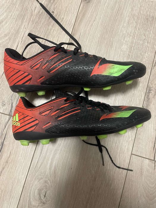 Футбольні буцти Adidas