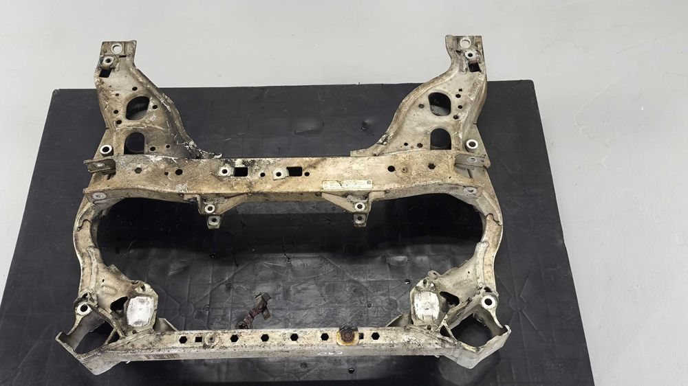 Charriot/Eixo frontal BMW Serie 1/3 (E8x/E9x)
