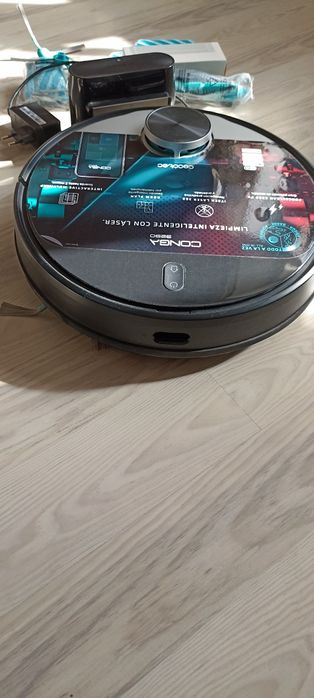 Робот-пилосос Сecotec Conga 3290 Titanium