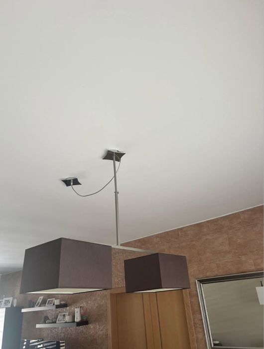 Candeeiro duplo de teto