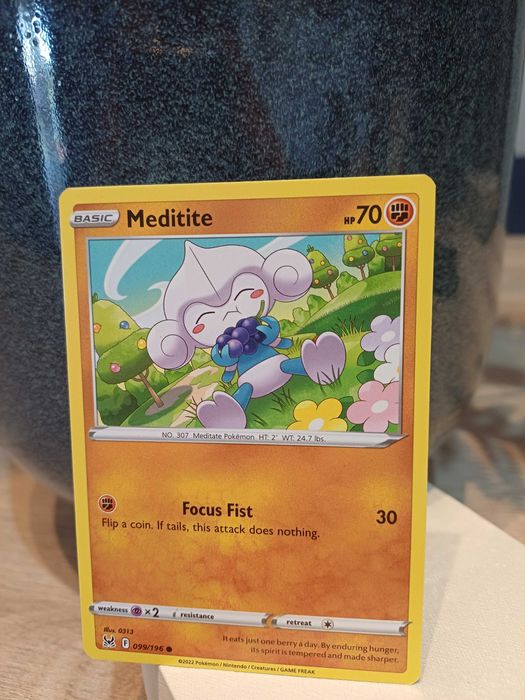 Carta Pokémon Meditite #99