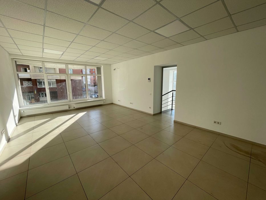 Приміщення під офіс на Митниці