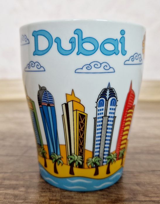 Kubek Dubaj porcelana jakość Przywieziony z Dubaju 300ml