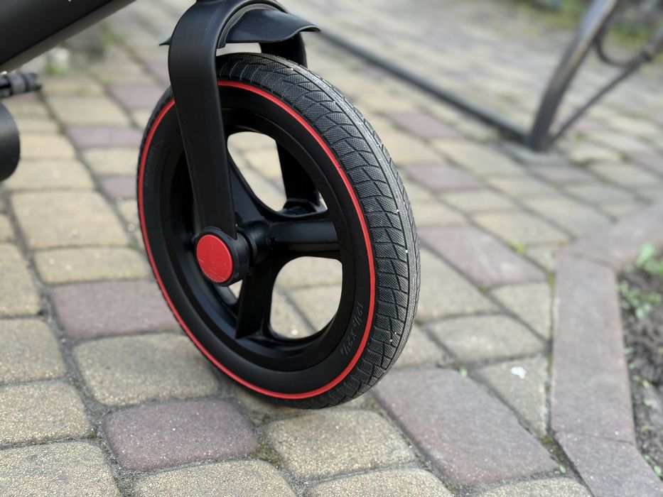 Детский велосипед беговел