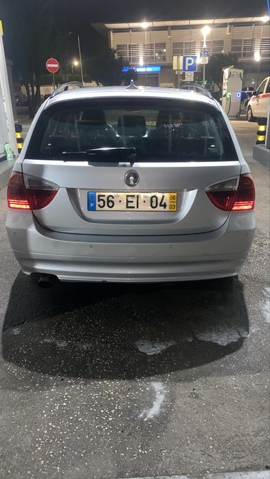 BMW 320 em bom estado geral