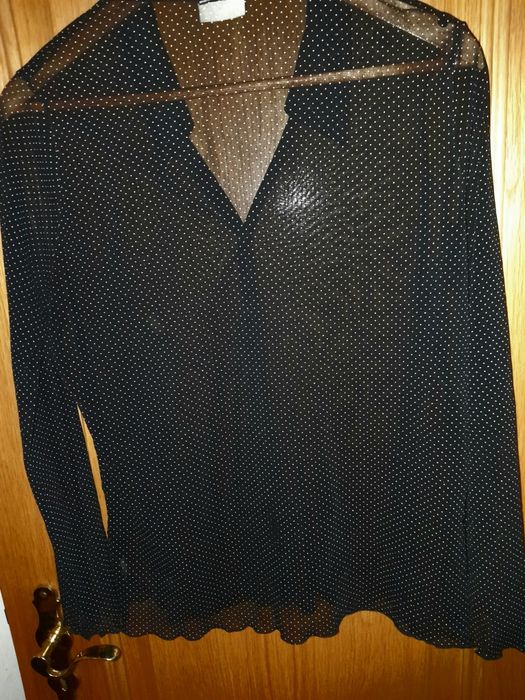 Camiseiro com elasticidade e transparência