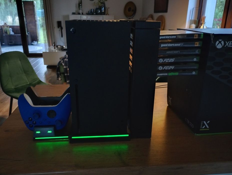 Konsola Xbox seriesx+ dodatki