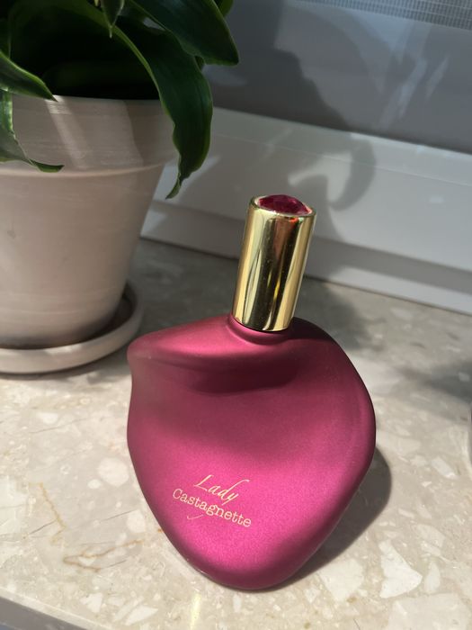Lady Castagnette in red woda perfumowana 100ml