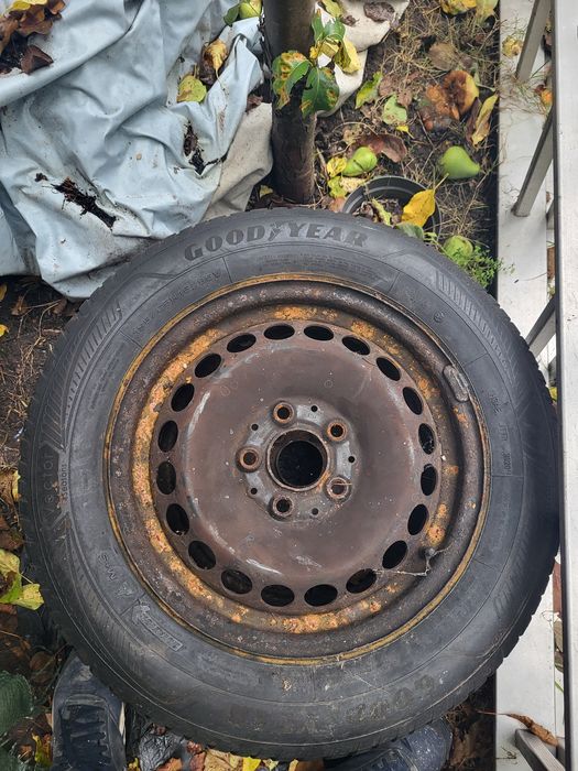 Mercedes dekle 15 do kół. stalowych  felgi kola zimowe