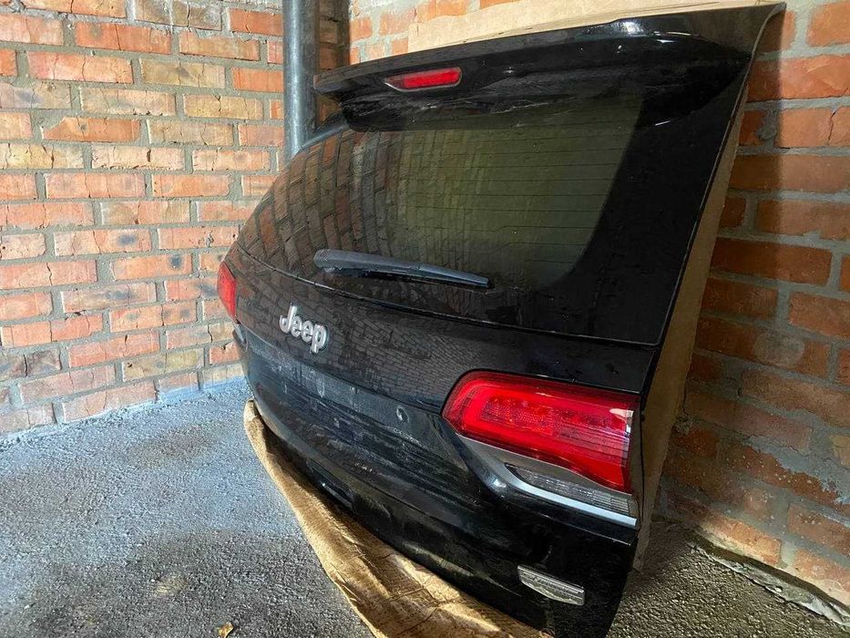 Крышка багажника Jeep Grand Cherokee 2014+ НАЛИЧИЕ