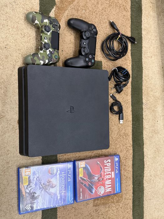 PS4 Slim 1TB + 2 геймпада + ігри Horizon, Spider-man | Ідеальний стан