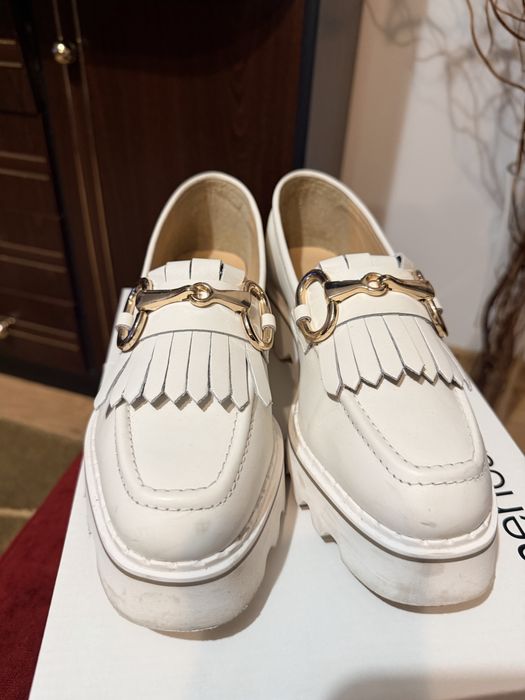 Loafersy białe Badura rozm 39