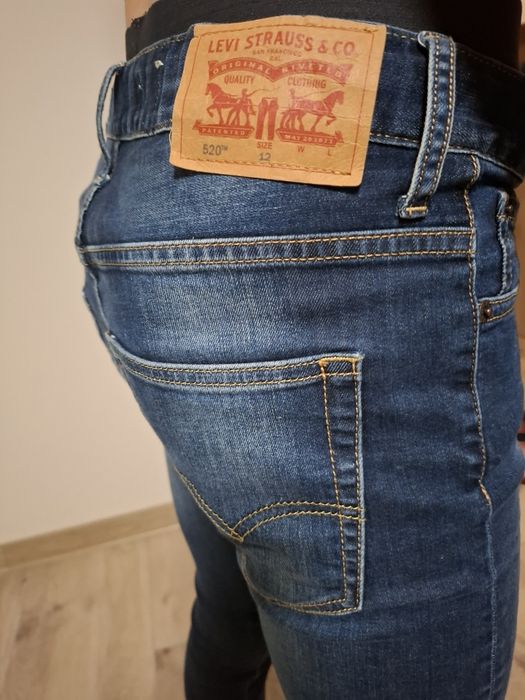 Levi's jeansy skinny jak nowe