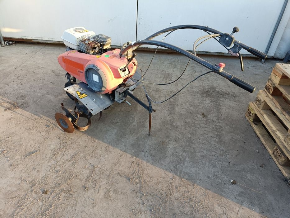 glebogryzarka Husqvarna TF536