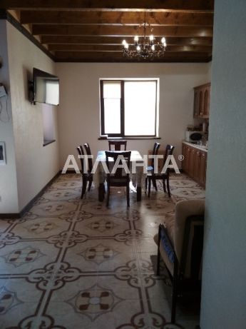 Будинок у Фонтанці на березі моря!