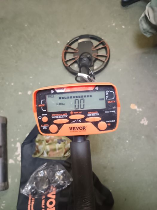 Wykrywacz metali vevor cewka 10"