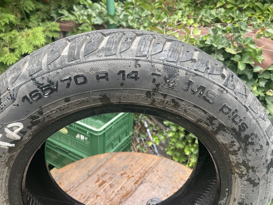 Opony zimowe uniroyal 165/70/14