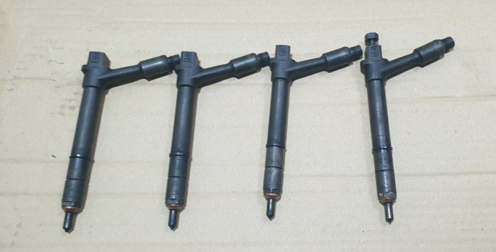 Форсунки Opel Combo 1.7 dizel,  Isuzu. 2004.