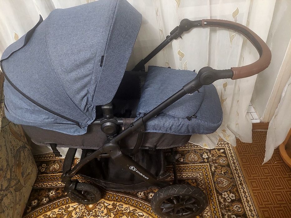Коляска 3в1:люлька, прогулянкова, автокрісло