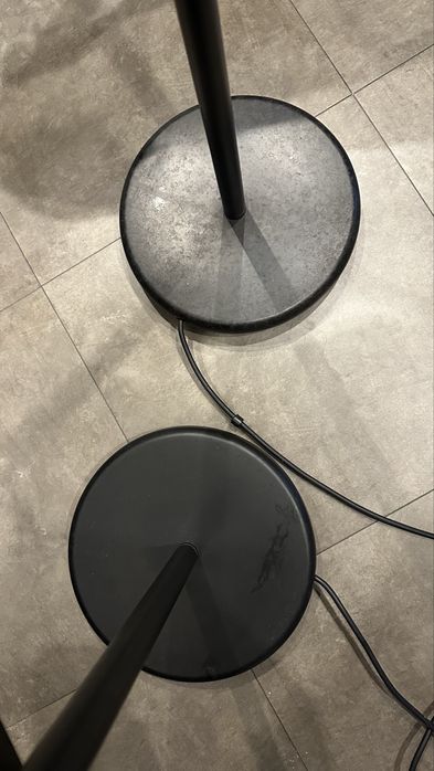 2 candeeiros de pé hologeénio