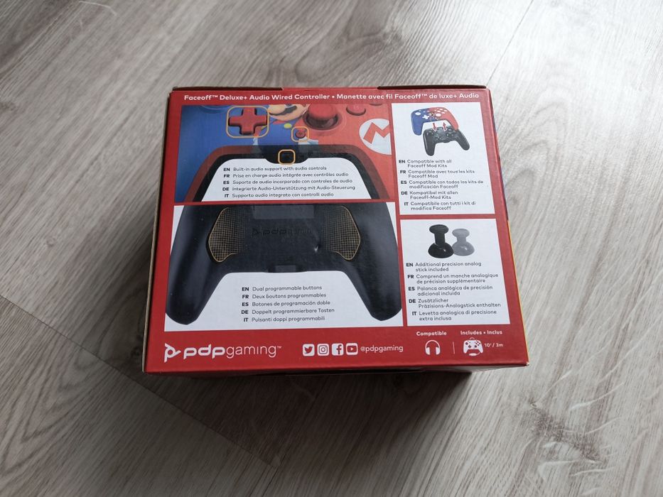 Pad przewodowy NSW PDP DLX AUD + Mario