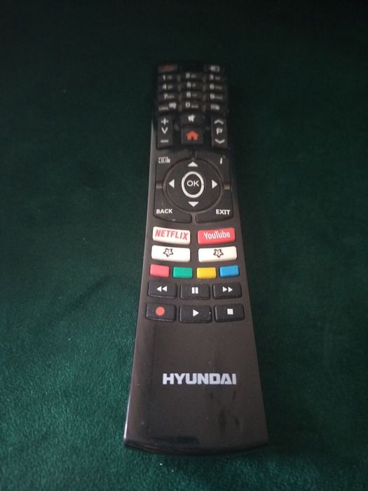 Hyundai pilot do telewizora