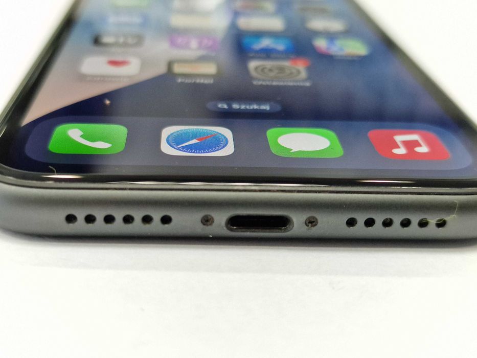 iPhone 11 128GB/ Black/ Grade A-/ Bateria 79%/ +Ładowarka w zestawie!