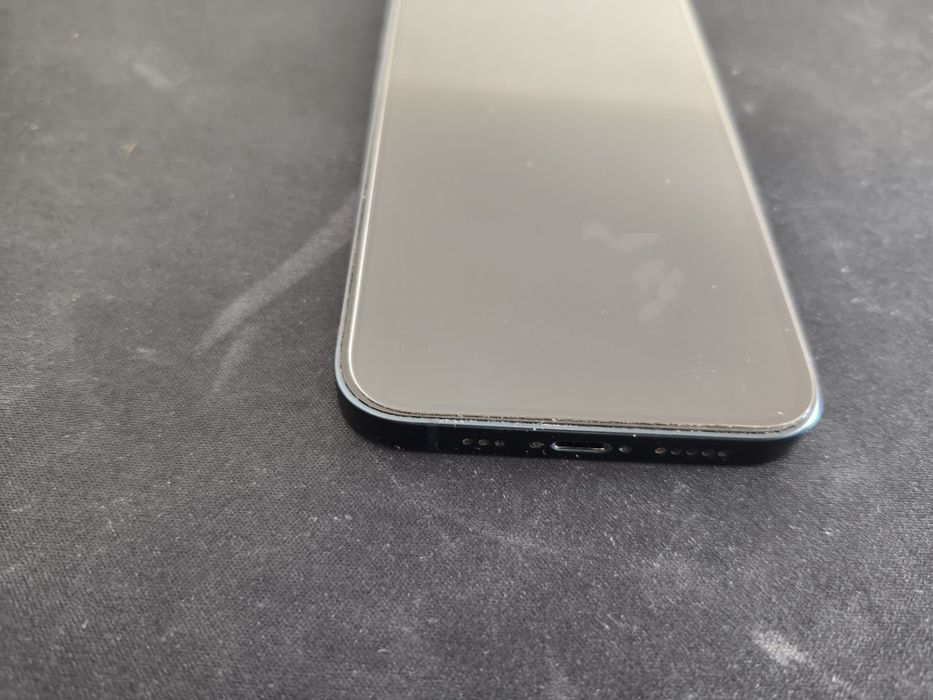 iPhone 13 consevado