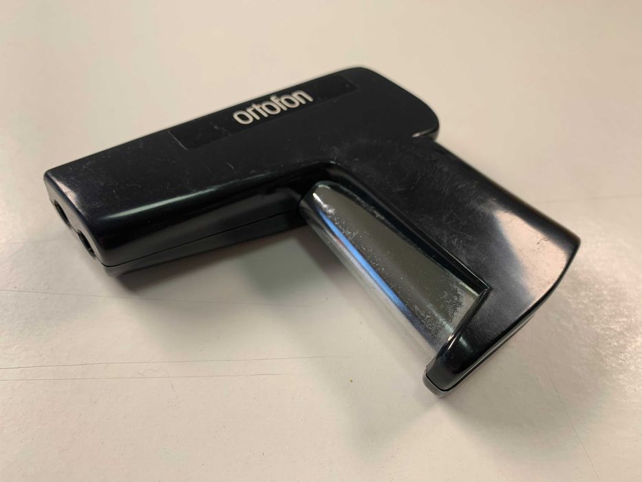 Kite de limpeza e desmanetizador para agulhas e vinil.