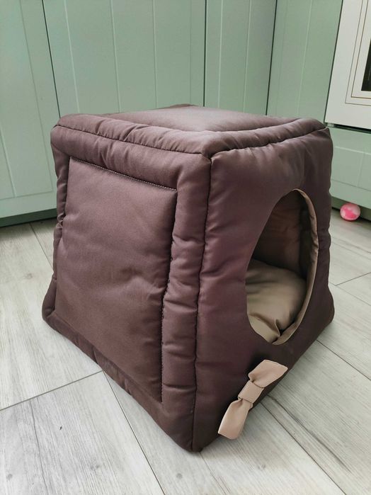 Pluszowa buda, legowisko dla szczeniaka/małego psa