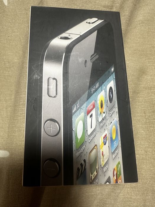 Iphone 4 в идеале черного цвета