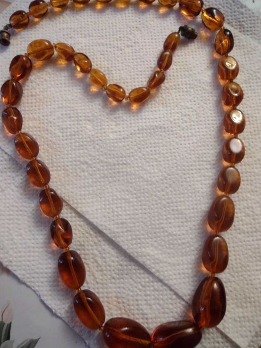 Stary piękny naszyjnik bursztynowe szkło