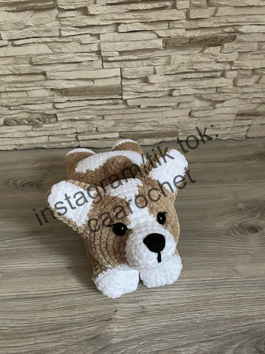 Piesek corgi pluszak maskotka na szydełku amigurumi